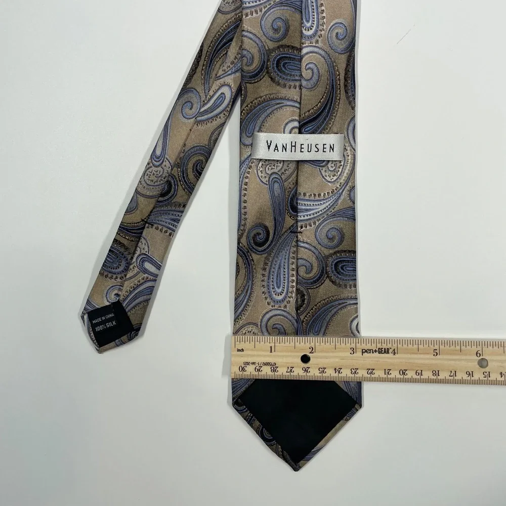Van Heusen Blue Brown Paisley Silk Necktie Mens OSFA